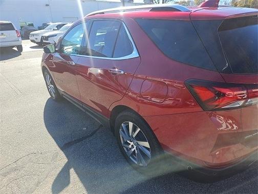 2023 Chevrolet Equinox Premier