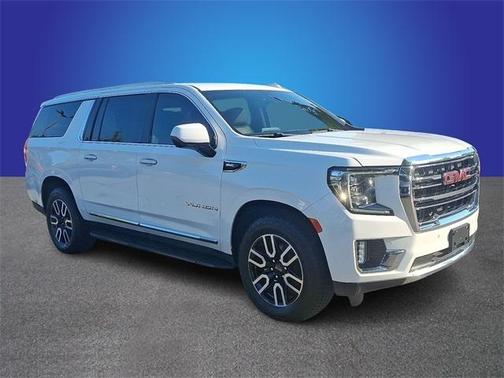 2022 GMC Yukon XL SLT