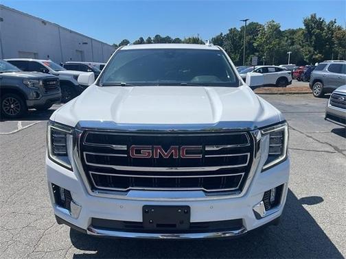 2022 GMC Yukon XL SLT