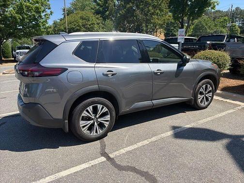 Gun Metallic 2021 Nissan Rogue SV
