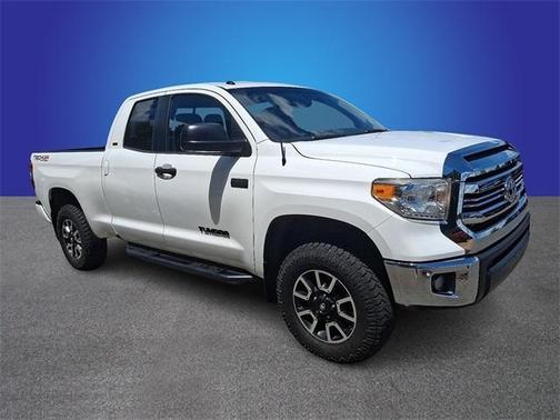 2017 Toyota Tundra SR