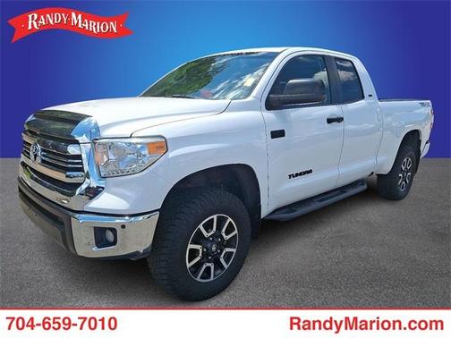 2017 Toyota Tundra SR