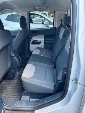 Oxford White 2024 Ford Maverick XLT