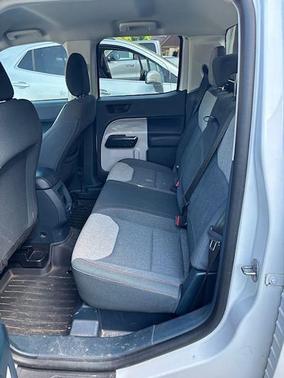 Oxford White 2024 Ford Maverick XLT