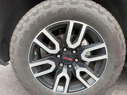 Volcanic Red 2023 GMC Sierra 1500 AT4