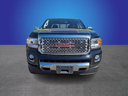 Onyx Black 2018 GMC Canyon Denali