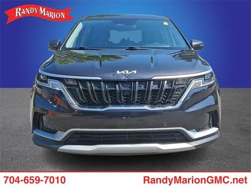 2023 Kia Carnival LX