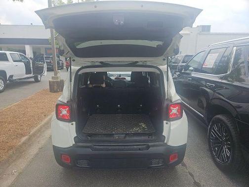 Alpine White 2021 Jeep Renegade Sport