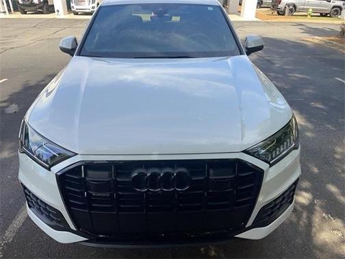 2023 Audi Q7 55 Premium Plus
