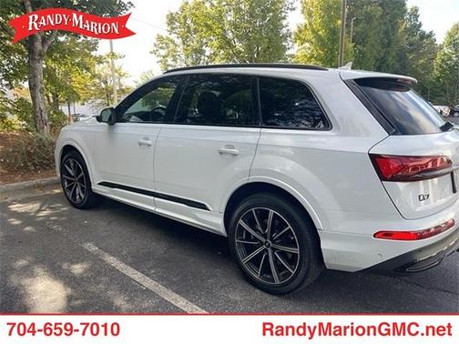 2023 Audi Q7 55 Premium Plus