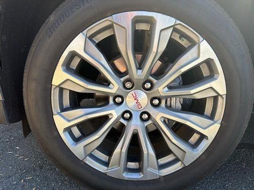 Satin Steel Metallic 2022 GMC Yukon Denali