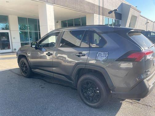 Magnetic Gray Metallic 2021 Toyota RAV4 XLE