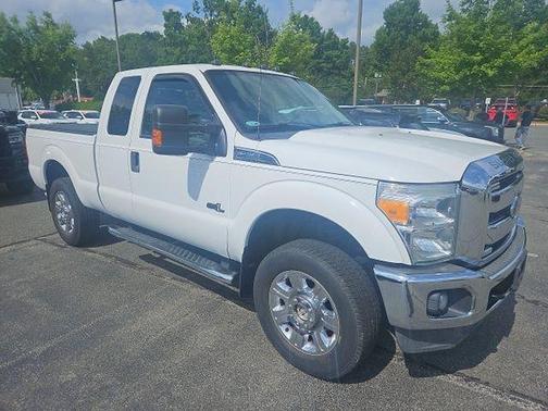 Oxford White 2013 Ford F-250 XLT
