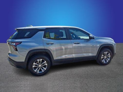 Sterling Gray Metallic 2025 Chevrolet Equinox LT