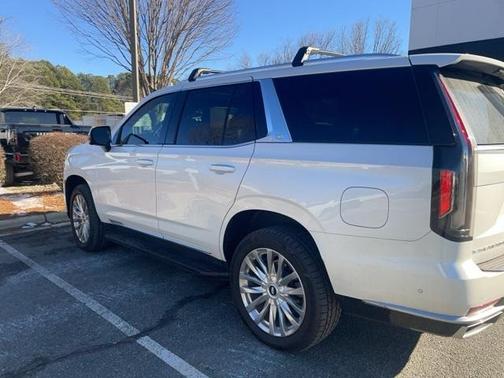 2023 Cadillac Escalade Premium Luxury