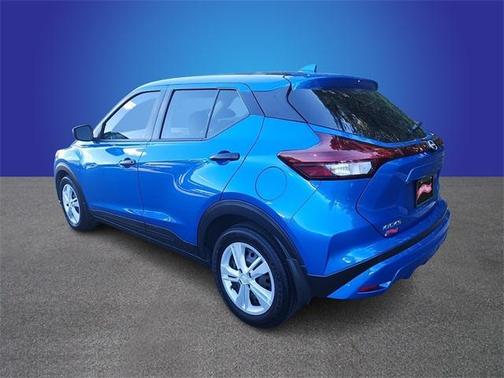 2023 Nissan Kicks S