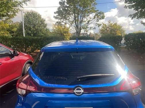 2023 Nissan Kicks S
