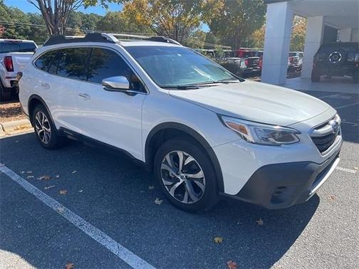 2022 Subaru Outback Touring XT