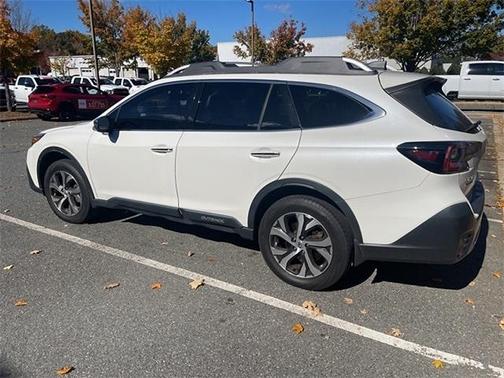 2022 Subaru Outback Touring XT