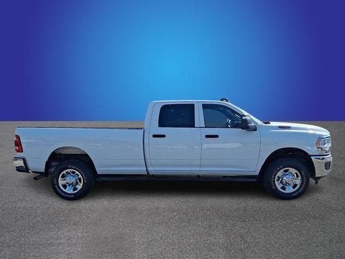 Bright White Clearcoat 2024 RAM 2500 Tradesman