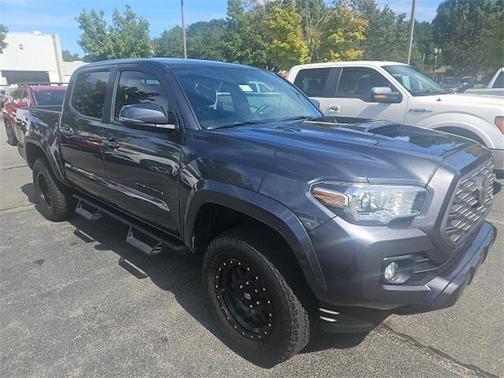2020 Toyota Tacoma TRD Sport