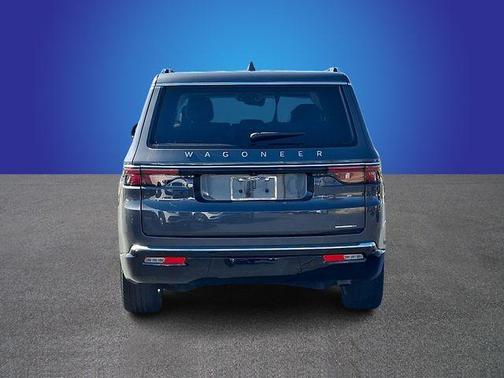 Metallic 2022 Jeep Wagoneer Series II