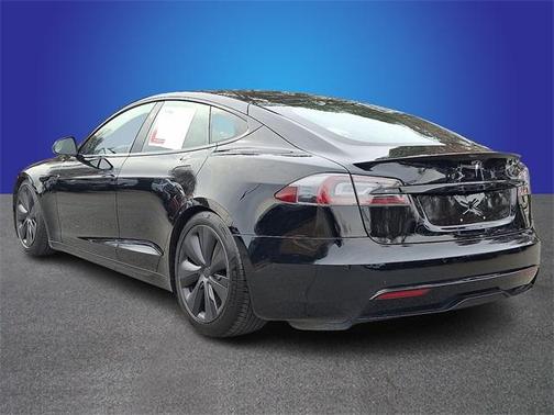 2022 Tesla Model S Plaid