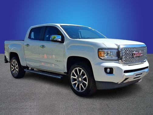 Summit White 2019 GMC Canyon Denali