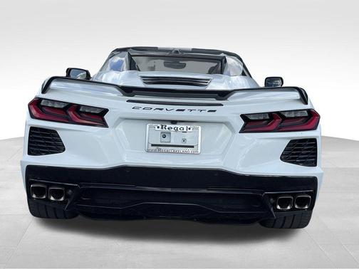 2022 Chevrolet Corvette Stingray w/2LT
