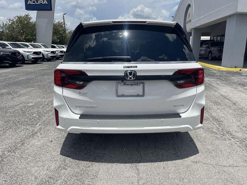 2025 Honda Odyssey Elite