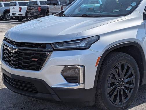 2022 Chevrolet Traverse RS