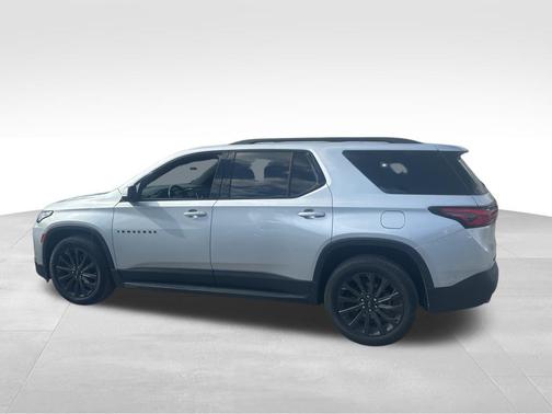 2022 Chevrolet Traverse RS