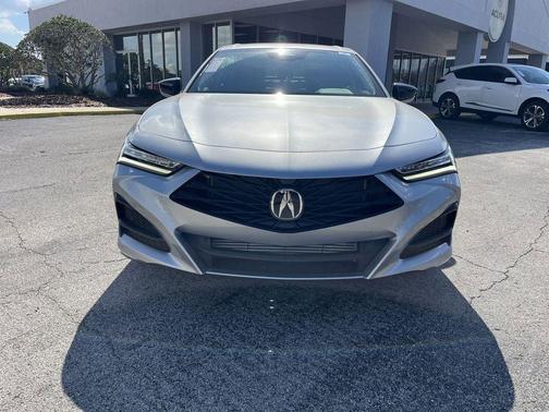2025 Acura TLX Technology