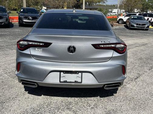 2025 Acura TLX Technology
