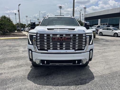 2025 GMC Sierra 3500 Denali