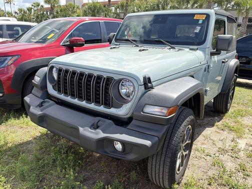 Earl Clearcoat 2024 Jeep Wrangler Sport