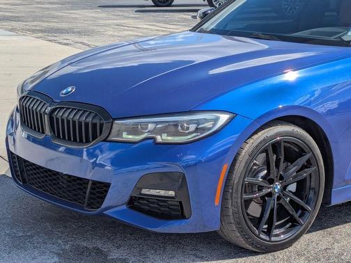 2021 BMW 330 i