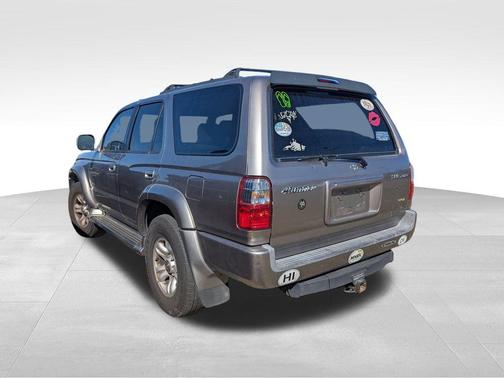 2002 Toyota 4Runner SR5