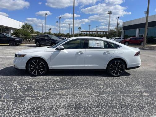 2025 Honda Accord Hybrid Touring