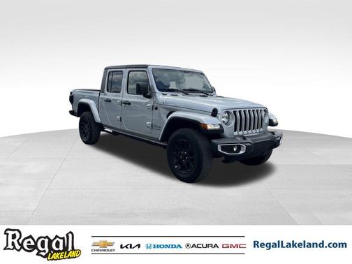 2023 Jeep Gladiator Overland