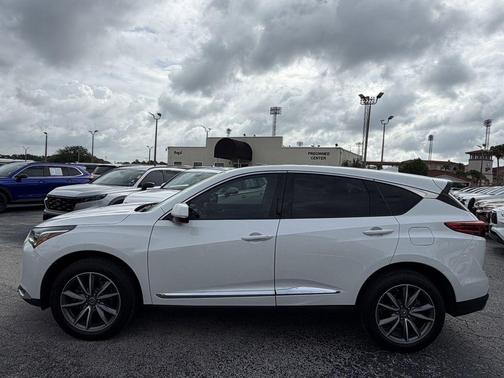 White 2022 Acura RDX Technology Package