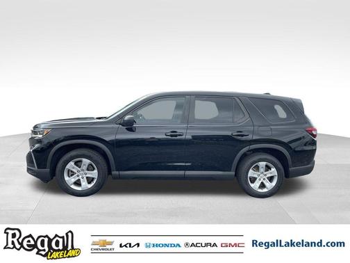 2023 Honda Pilot LX