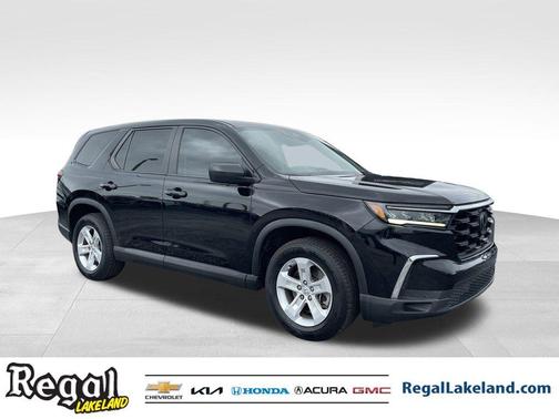 2023 Honda Pilot LX