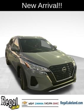 2023 Nissan Kicks SV