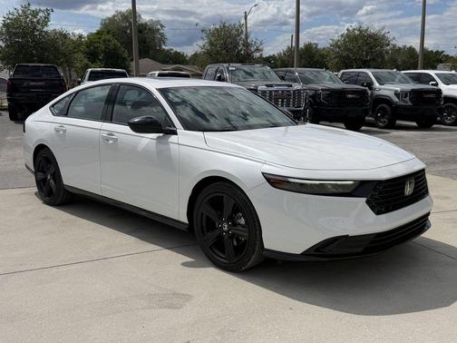 Platinum White Pearl 2026 Honda Accord Hybrid Sport-L