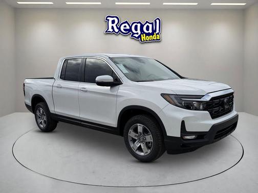 Platinum White Pearl 2026 Honda Ridgeline RTL