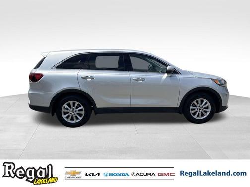 2019 Kia Sorento L
