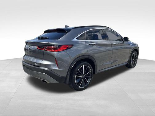 2023 INFINITI QX55 LUXE