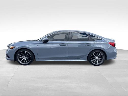 2022 Honda Civic Touring