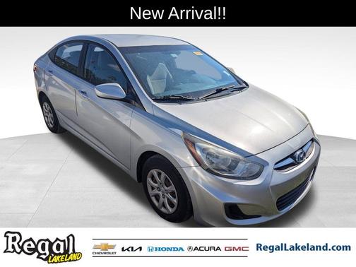 2012 Hyundai Accent GLS